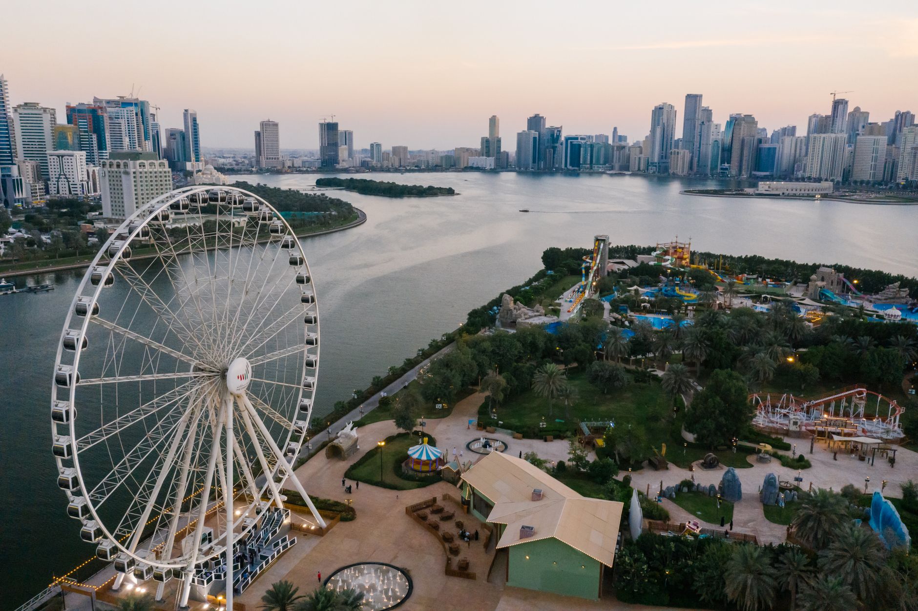 UAE attractions reopening